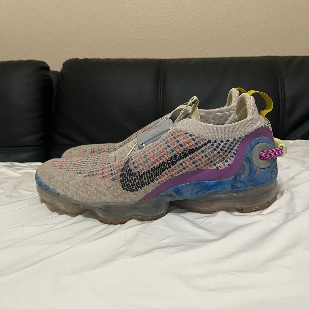 Nike Air VaporMax Flyknit ‘Pure Platinum Multi-Color’ (2020) - Men’s Size 10